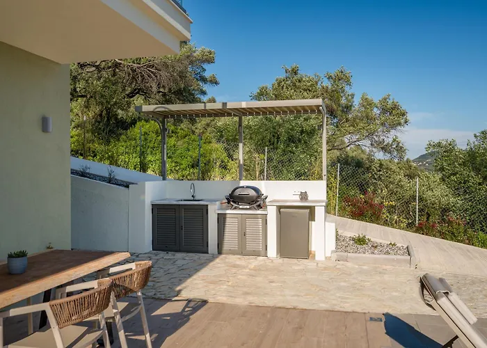 Paleo Villas