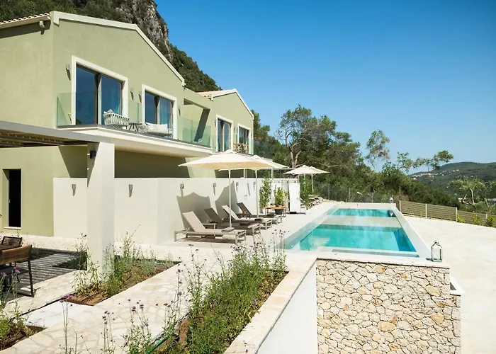 Paleo Villas
