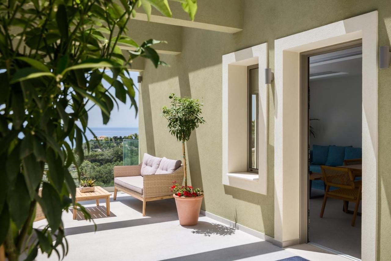Paleo Villa *