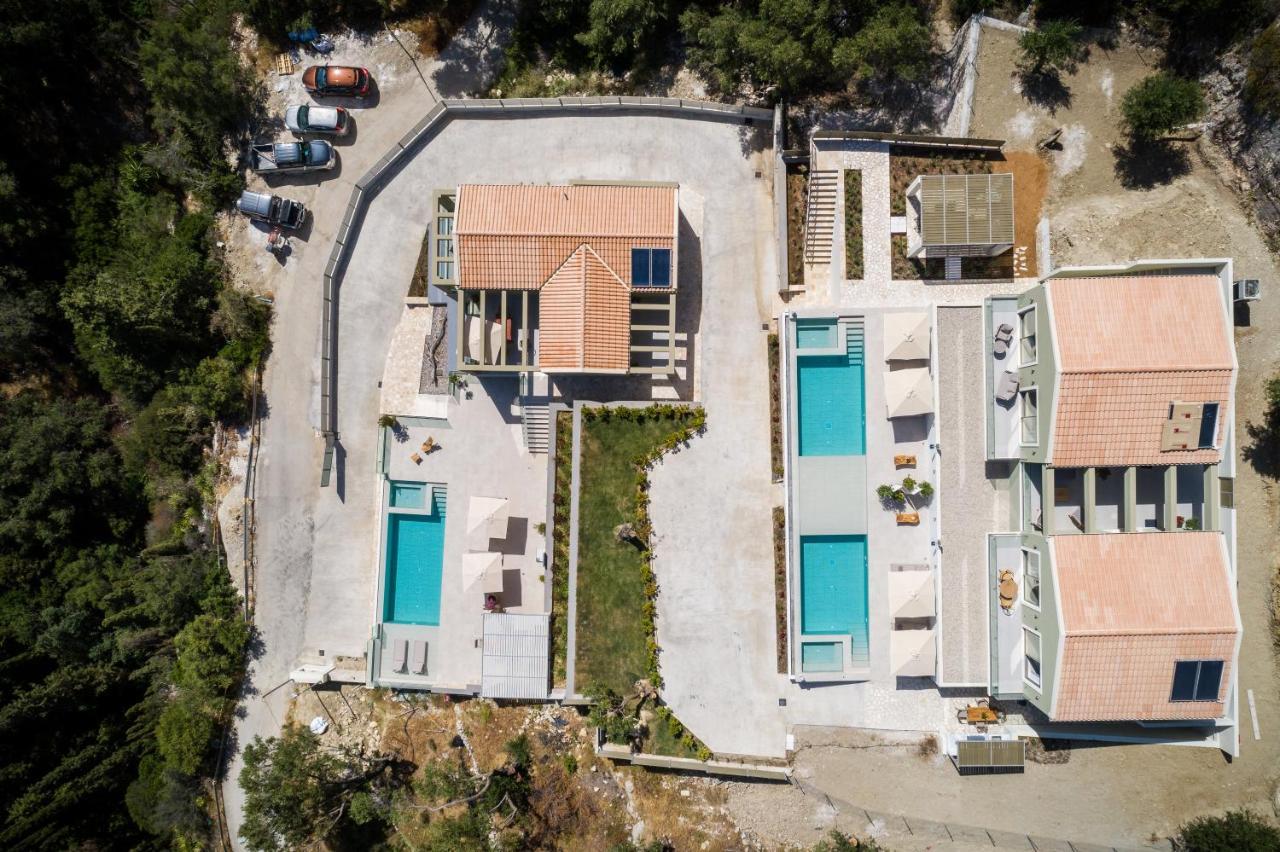 Paleo Villa *